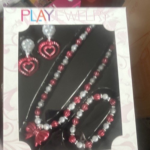 Play jewelry - play,