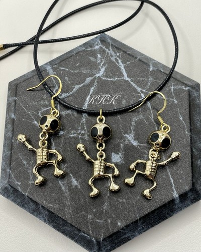 Wobbly head alien skeleton - wobbly,