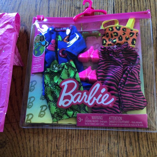 Barbie accessories set - barbie,